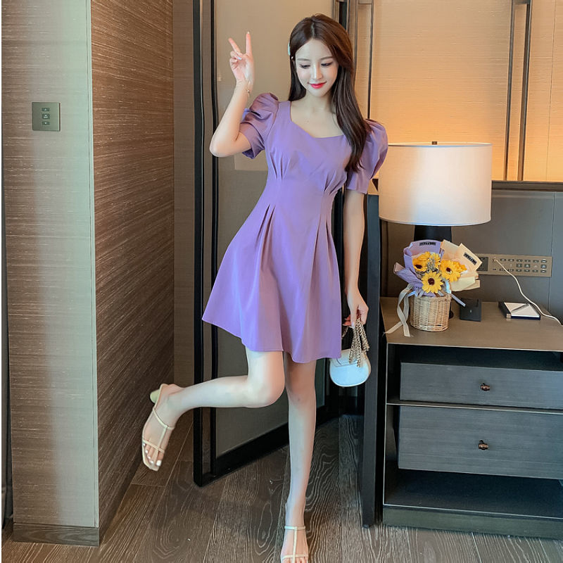 Black V-neck dress with Korean style | BigBuy360 - bigbuy360.vn