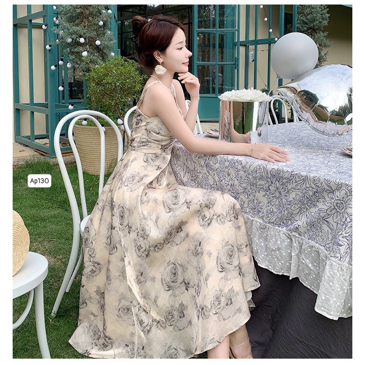 M304 - Đầm voan hoa hai dây xếp ly ngực dáng dài xòe