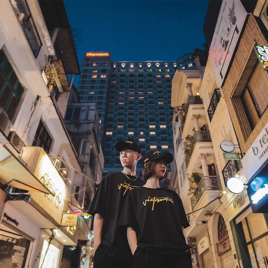 Grimm DC Áo Vietnamien // Black