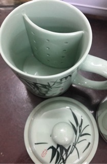 Ly có nắp C01