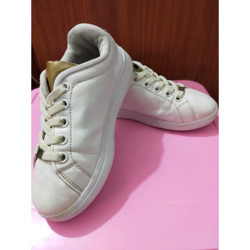 Thanh lý/ pass giầy dép bé