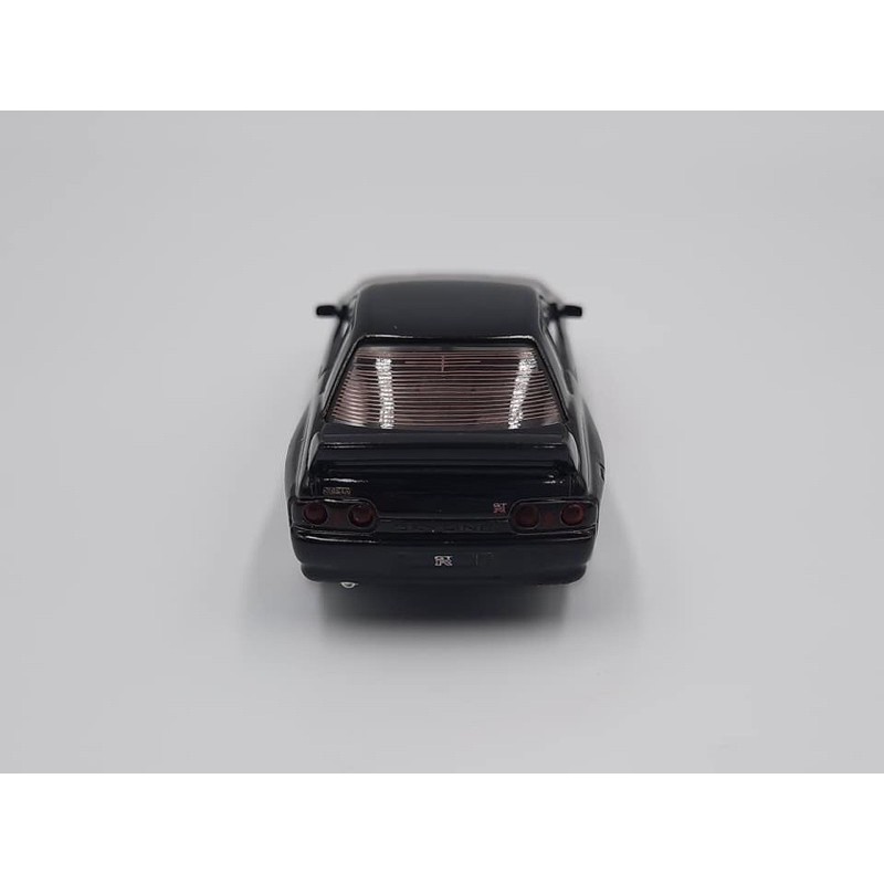 Xe Mô Hình Nissan SkyLine GT-R (R32) 1:64 Minigt ( Đen )