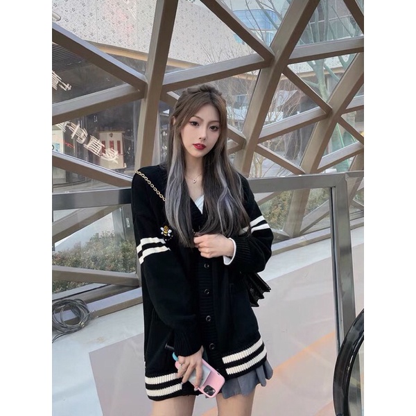 Áo khoác cardigan kẻ sọc 2 bên và bên dưới ( ảnh khách chụp 3,4,5,6,7,8,9)