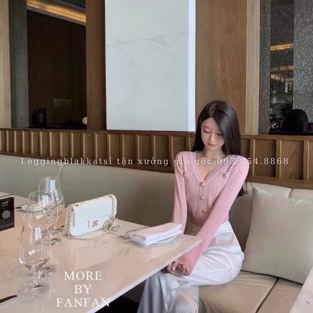 Áo len mỏng khuy đồng dáng ôm body, Áo kiểu len cổ tim 3427