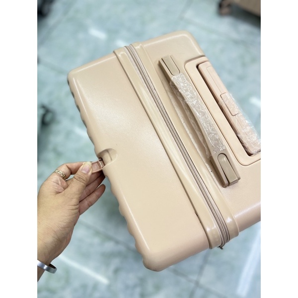BỘ 2 size 20-24 vali nhựa dẻo, bóng, khoá tốt