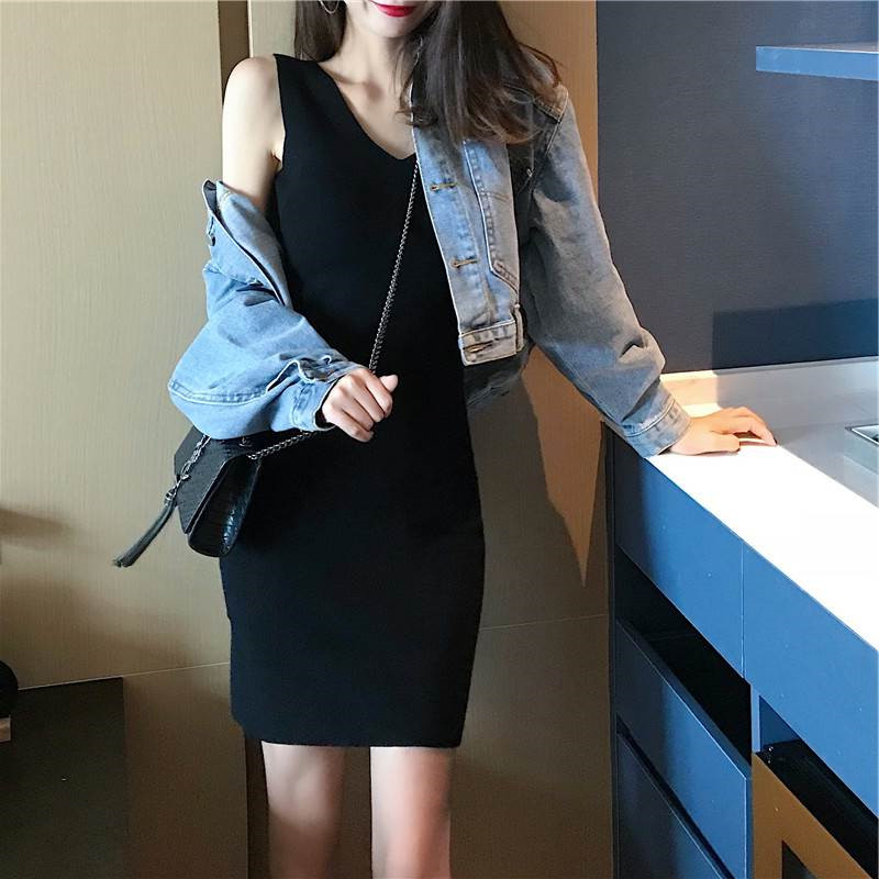 SUXI Đầm dệt kim sát nách thiết kế cổ chữ v nữ tính