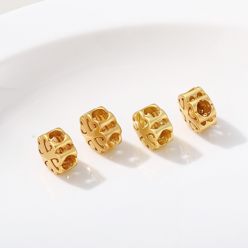 Charm cỏ 4 lá - Trụ lục chú mạ vàng - KL141