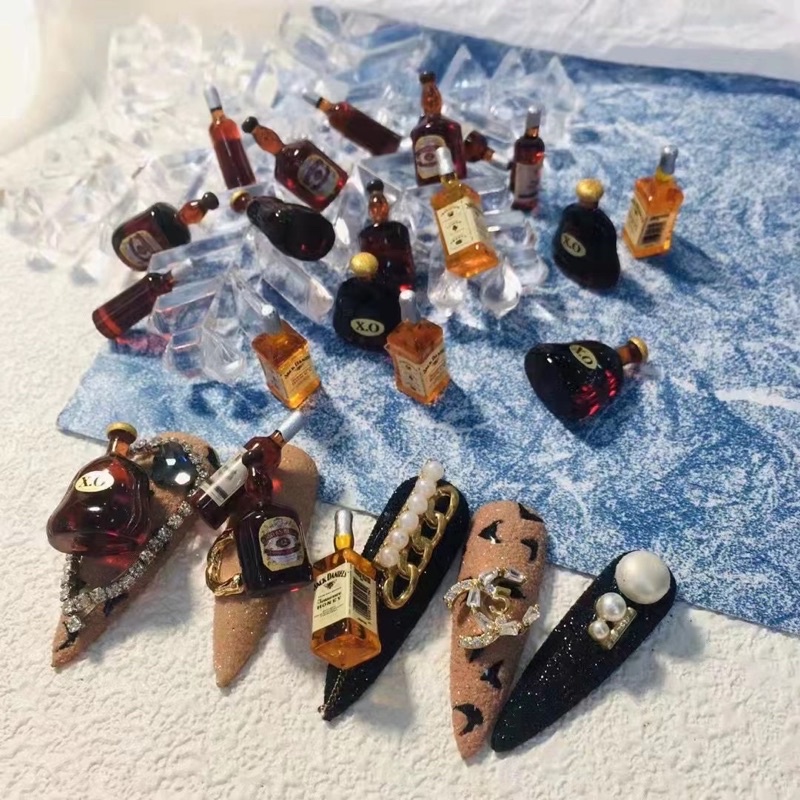 phụ kiện charm chai xo gắn móng tay nail túi 12 cái