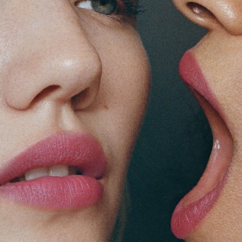 Son thỏi lì Glossier Generation G