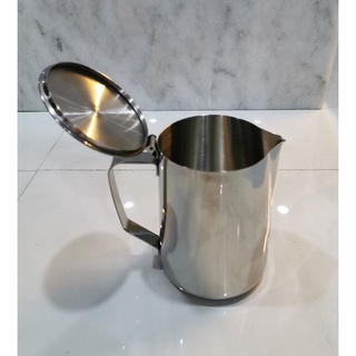 Ca đánh sữa inox có nắp 1 lít