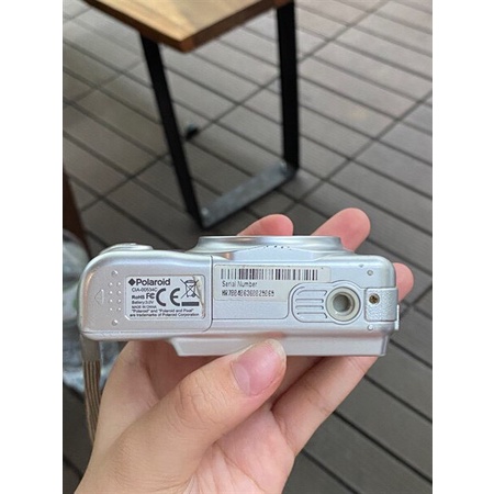 Máy ảnh Polaroid i534