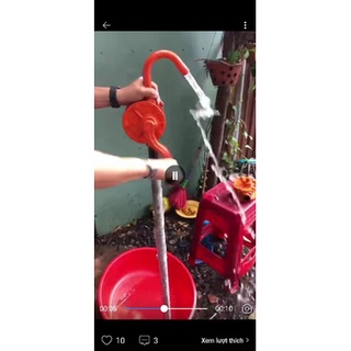 ( Ship liền ) Bơm dầu quay tay ( Hàng chuẩn loại 1 )