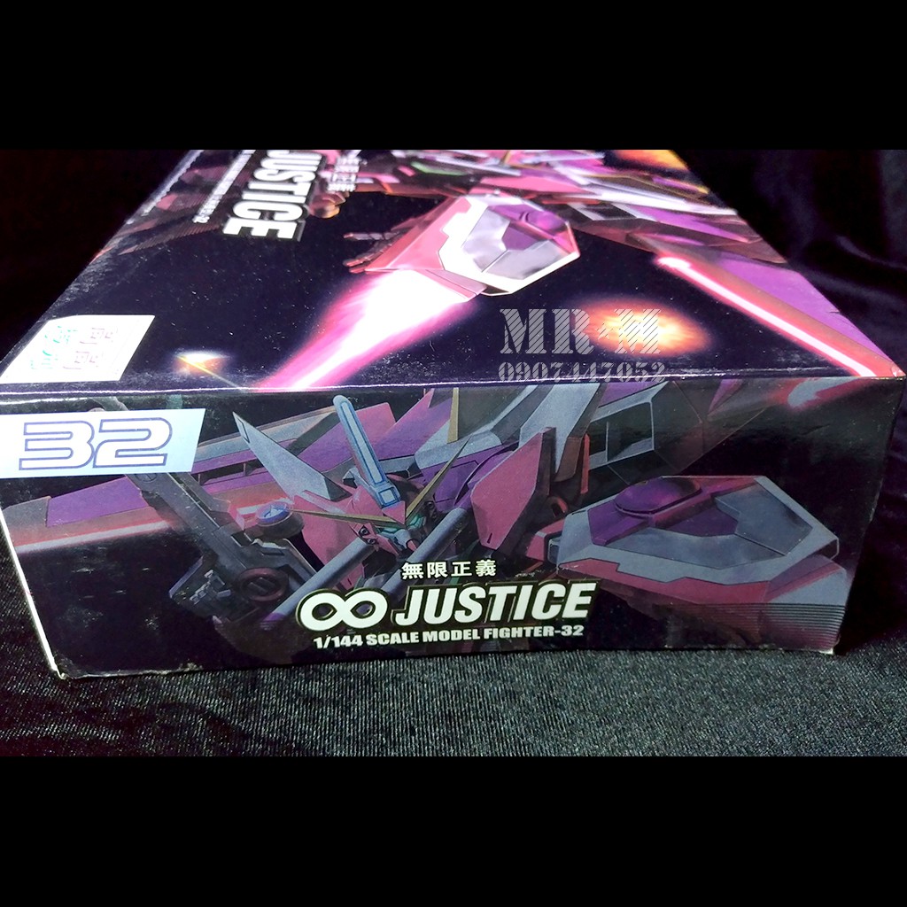 Gundam JUSTICE có base kèm theo
