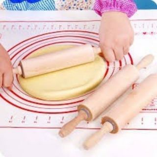 Cây cán bột bằng gỗ Pb477