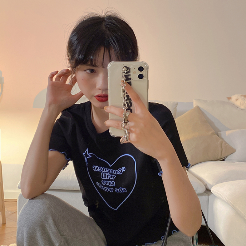 Áo Thun Nữ Ngắn Tay Cổ Tròn Thời Trang | BigBuy360 - bigbuy360.vn