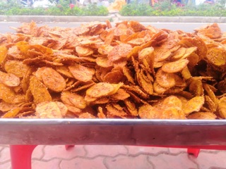 Chuối sấy mè gừng