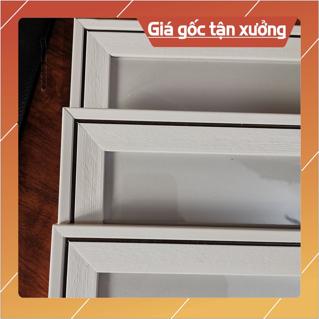 Khung ảnh A4 (21x30) mặt mica tặng đinh treo