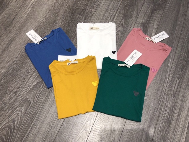 Áo phông thêu mickey