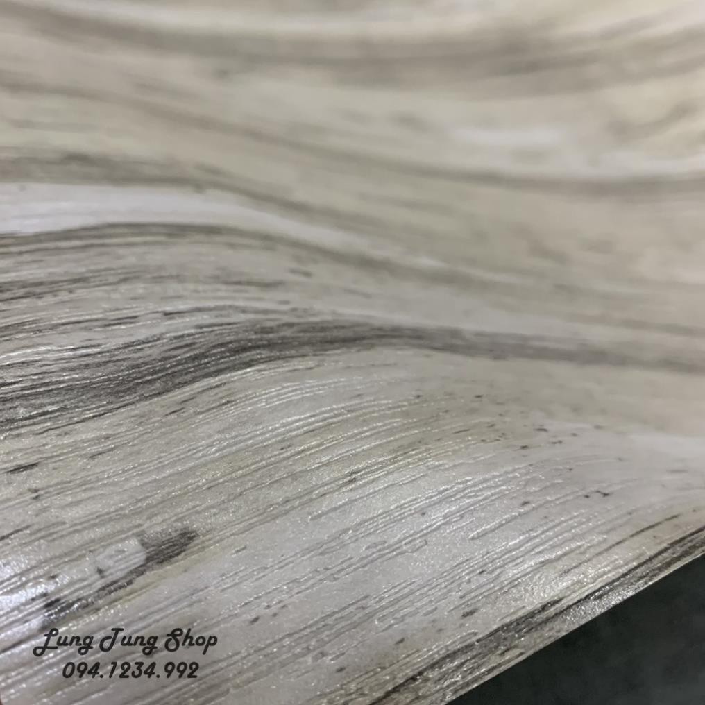 Simili lót sàn vân gỗ nhám nổi trên bề mặt như thật