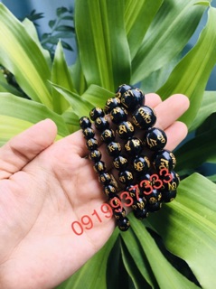 Vòng đá đen khắc chú OMANI ( nhiều size)