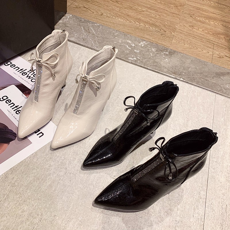 Giày boots mũi nhọn đính đá có dây kéo phía sau phong cách Châu Âu 2020 cho nữ