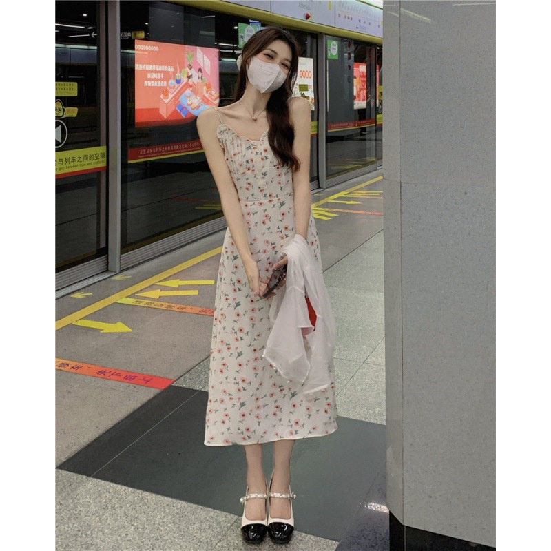 Váy Hai Dây Hoa Nhí, Đầm Hai Dây Hoa Nhí + Áo Khoác Cardigan Mỏng Phong Cách Hàn Quốc | BigBuy360 - bigbuy360.vn