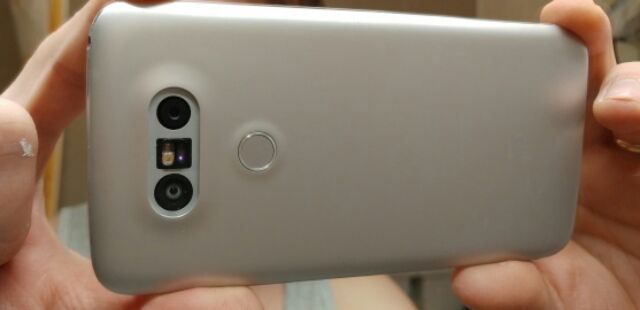 Kính camera lg G5 chất liệu kính | BigBuy360 - bigbuy360.vn