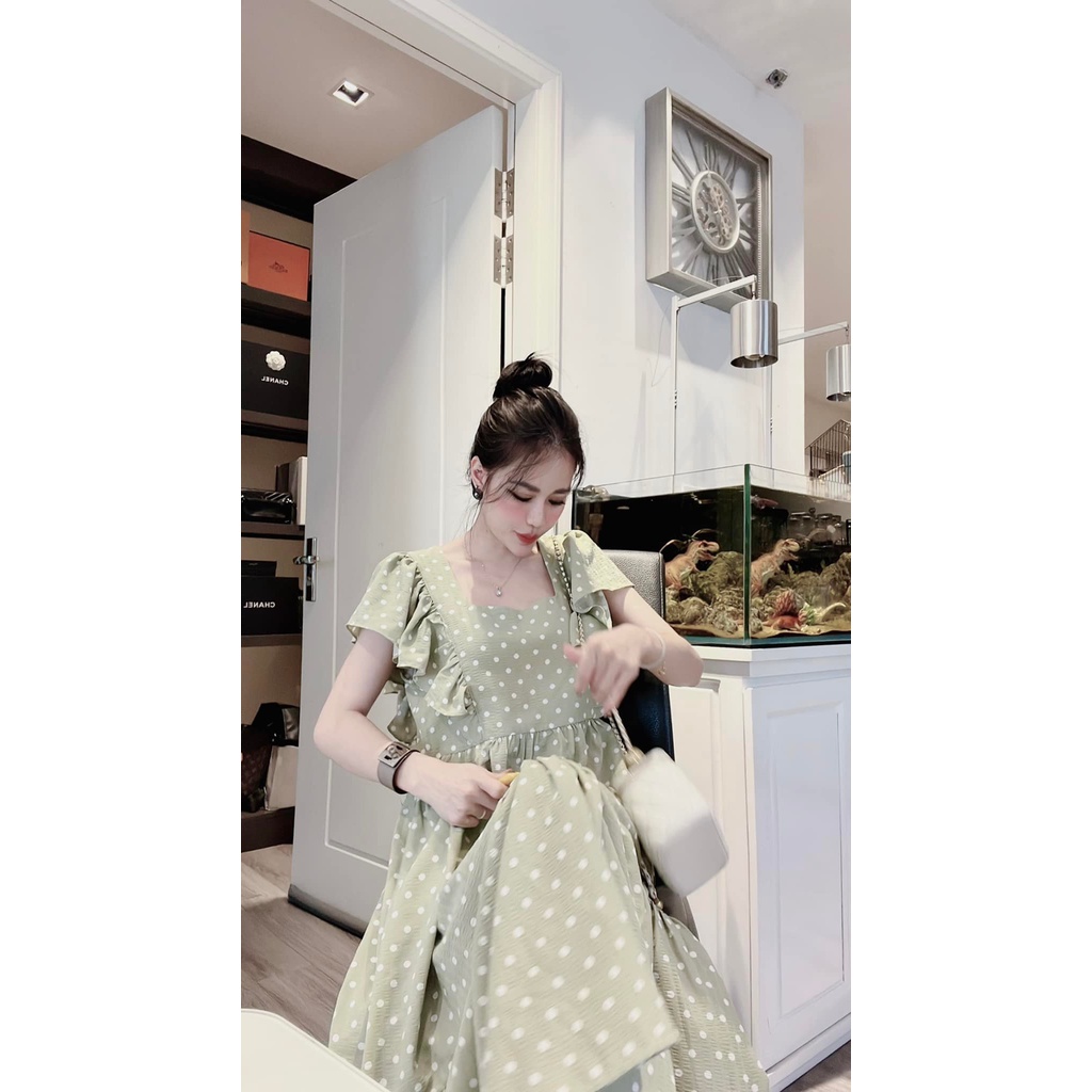 Váy xoè dự tiệc chấm bi sát nách dài qua đầu gối