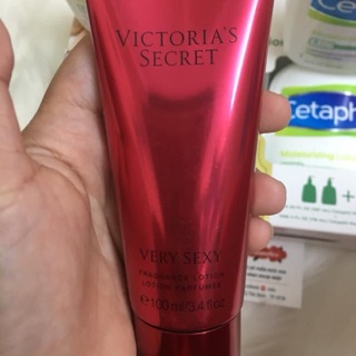 Sữa dưỡng thể - 🌹Lotion Very Sexy - Victoria's Secret🌹100ml mẫu mới tuýp đen