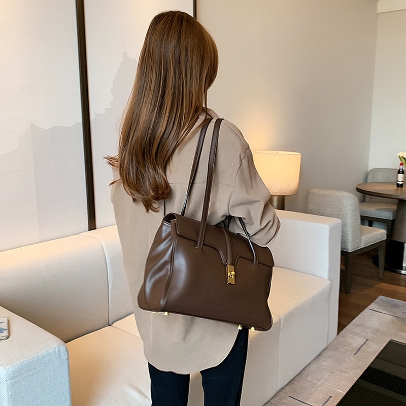 IELGY  Ielgy Áo Sơ Mi Dáng Rộng Phong Cách Phương Tây Với Thiết Kế Cảm Giác Cho Nữ