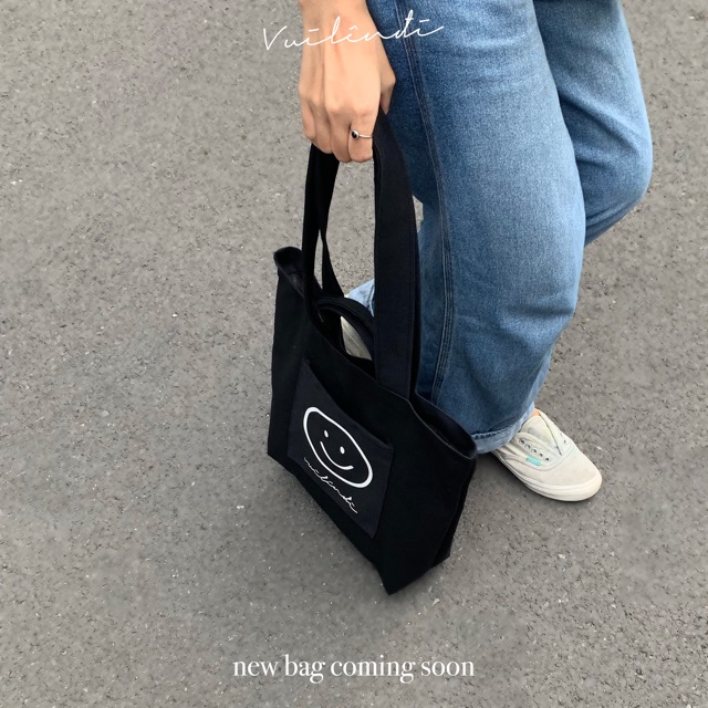 Túi Black Smiley - Vui Lên Đi | BigBuy360 - bigbuy360.vn