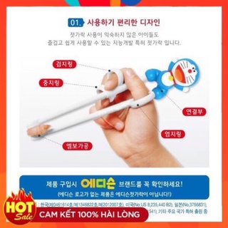 Đũa tập ăn xỏ ngón hàng xuất Nhật cao cấp hình Doremon