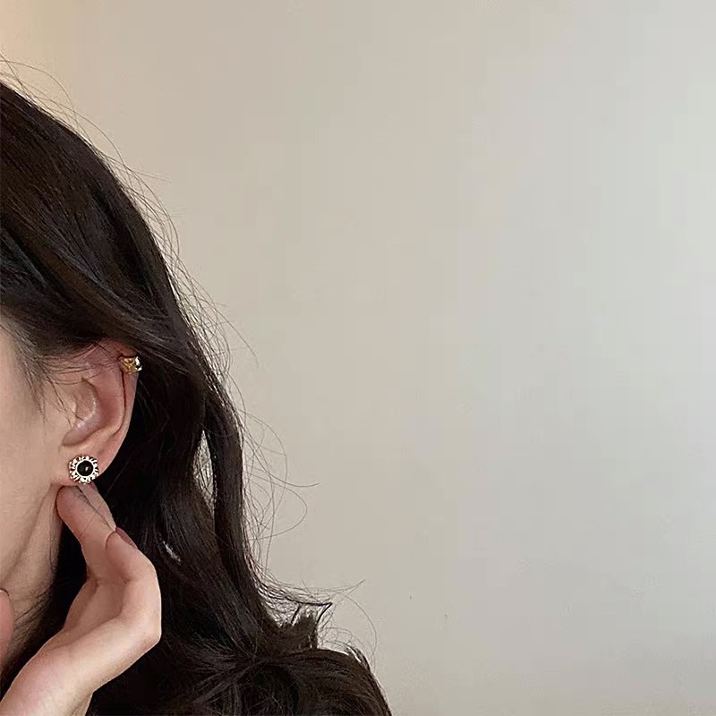 Hoa tai đơn giản đính hạt - Maben