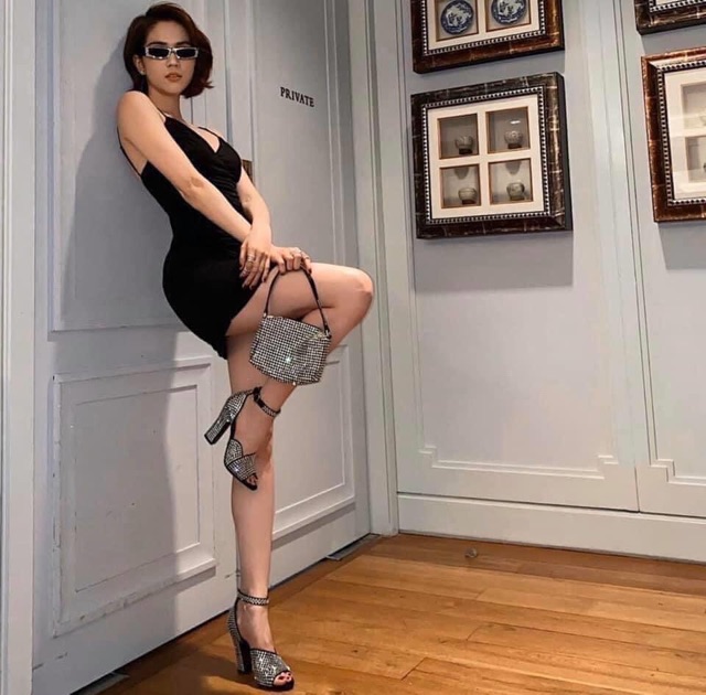 TÚI XÁCH ĐÍNH ĐÁ VÍP SIÊU SANG CHẢNH | BigBuy360 - bigbuy360.vn