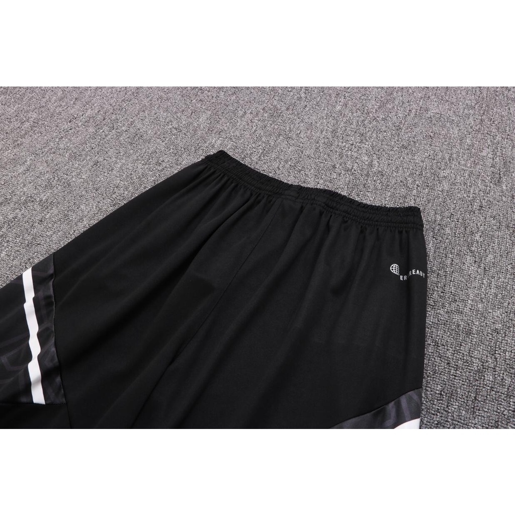 Áo Khoác Bóng Đá Tay Dài Màu Đen Có Khoá Kéo 22 / 23 Juv