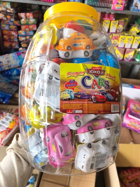 Kẹo ô tô nhân socola