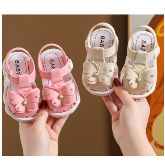 GIÀY SANDAL TẬP ĐI HÌNH NƠ VÀ HOA CÚC BẤM CHO BÉ