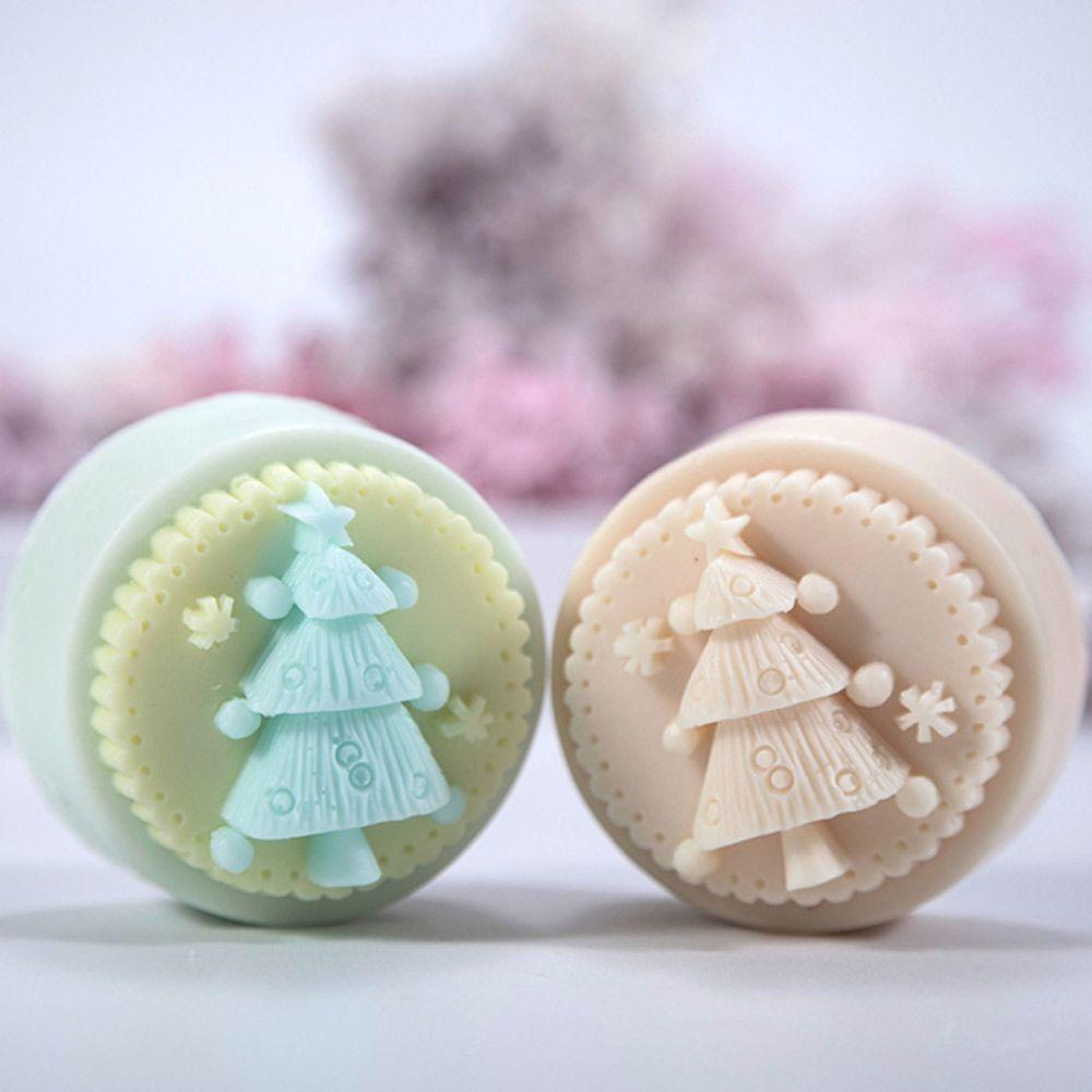 Khuôn Làm Xà Phòng Silicone Hình Cây Thông Giáng Sinh Đa Năng