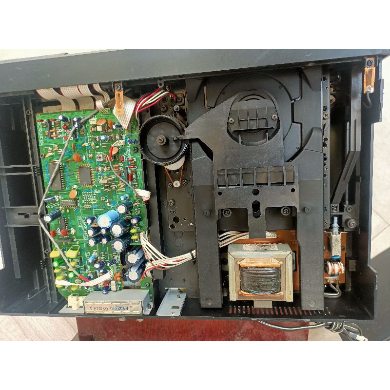 Bán em đầu CD Yamaha S100