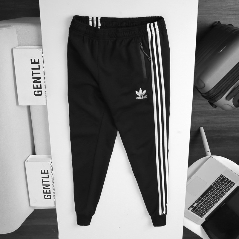 quần jogger Adidas