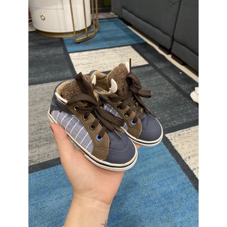 Giày sneaker phối màu xuất pháp cho bé trai