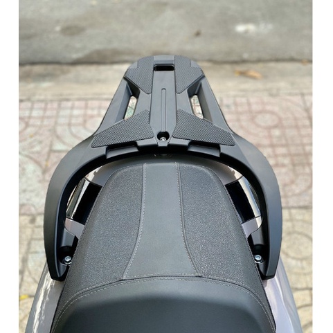 Cảng sau , tay dắt SH 350i kiểu Ý chính hãng nhôm nguyên khối gắn SH các đời 150i 350i