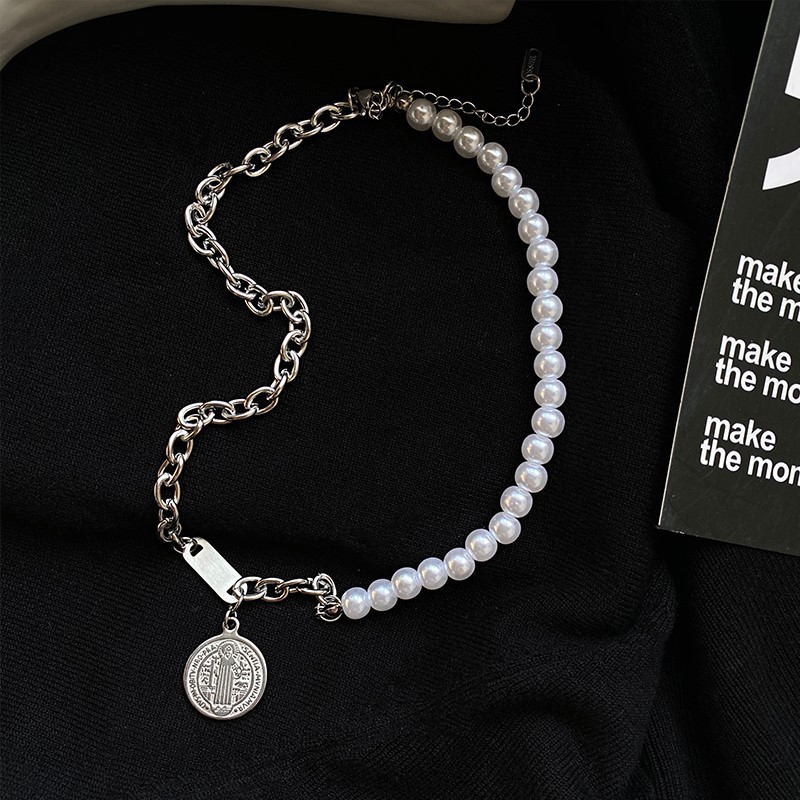 Dây Chuyền Mặt Tròn Đính Ngọc Trai Phong Cách Hip Hop