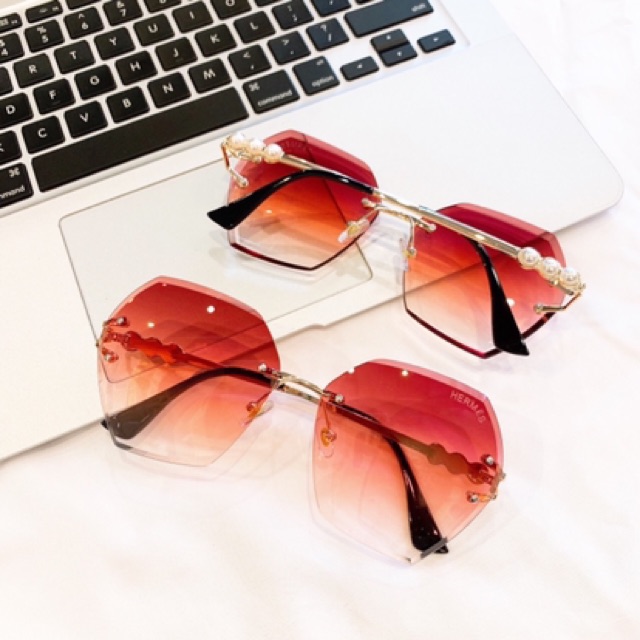 Mắt Kính Nữ Thời Trang Cao Cấp | BigBuy360 - bigbuy360.vn