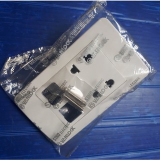 Mặt 2 ổ + 1, 2 lỗ S18A SINO - VANLOCK