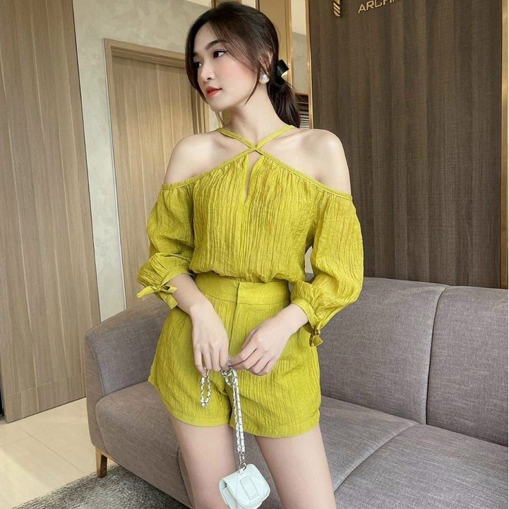 [ Rẻ vô địch] set bộ đùi nữ áo cổ yếm  trễ vai phối quần short ngắn đi chơi dạo phố sang chảnh thời trang [XM Minh Phúc