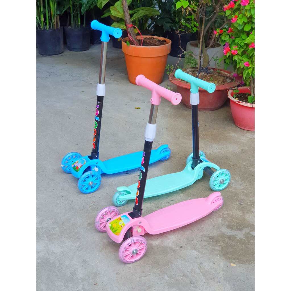 Xe trượt Scooter 3 bánh có bánh xe phát sáng cho bé yêu