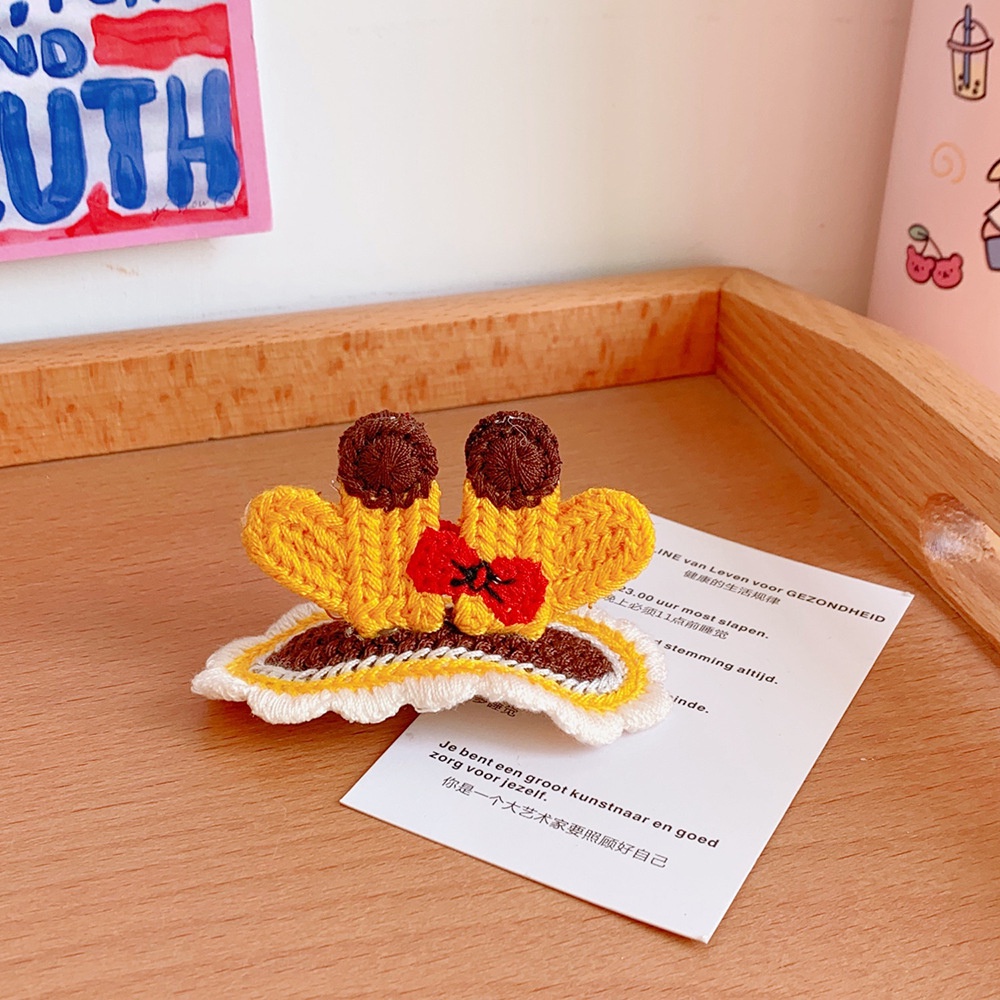 Kẹp tóc bằng len mềm mại dễ thương phong cách Nhật Bản cho bé gái