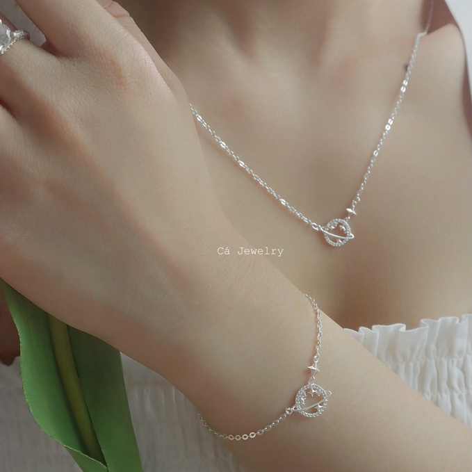 Dây chuyền nữ vòng cổ nữ bạc s925 hành tinh vũ trụ mặt tròn rỗng đính đá Cá jewelry DC119