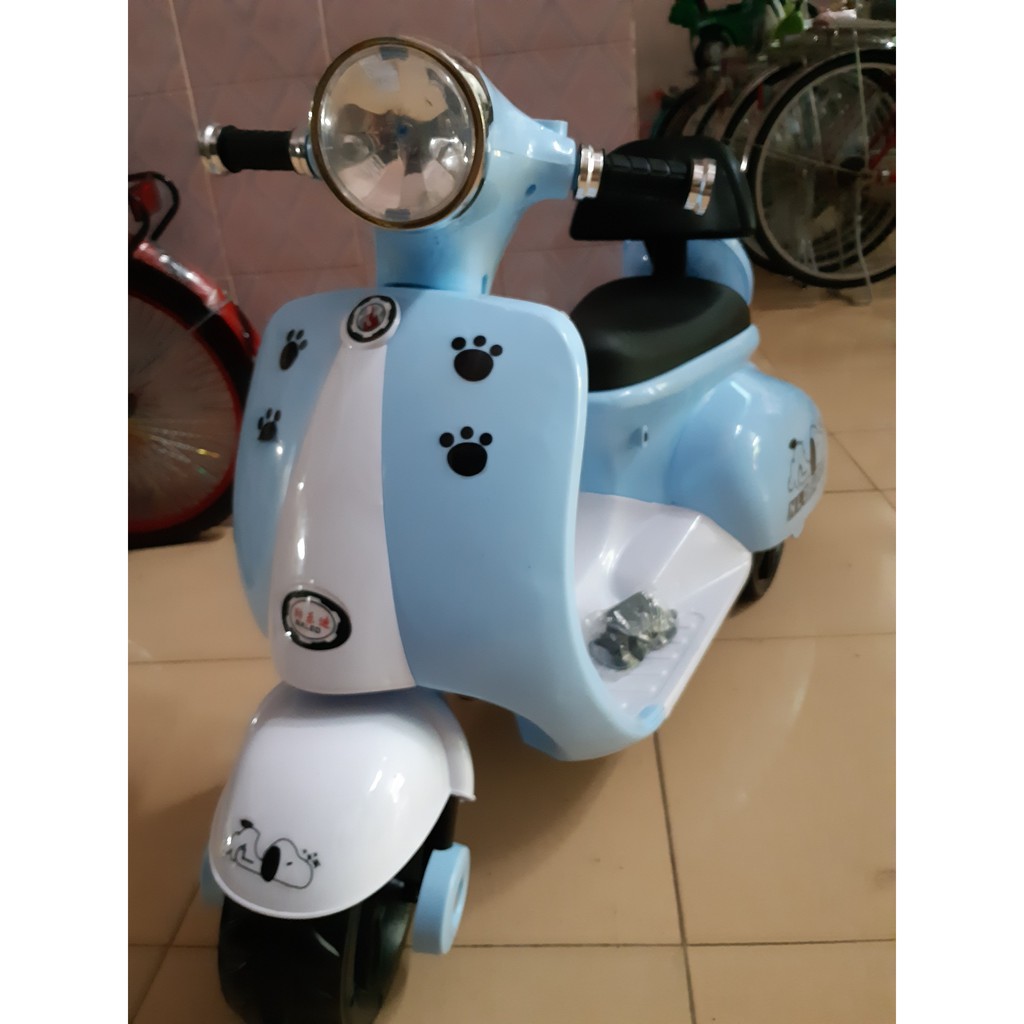 🍄 [Free Ship ] Xe máy điện trẻ em vespa  _ Kiểu dáng đẹp _ Xe có đủ màu _ có sạc 6V_ giá tốt ( Sỉ, Lẻ )